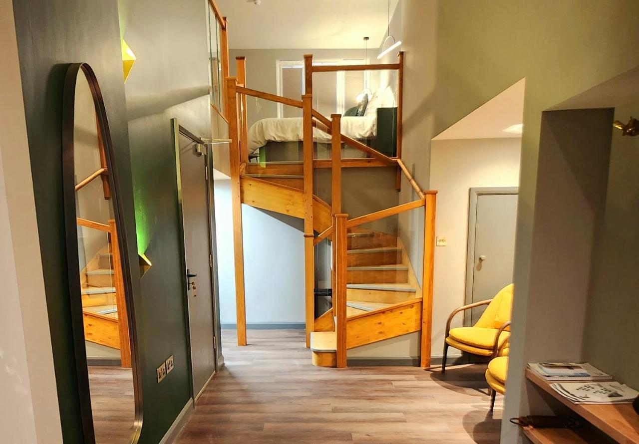 Pinnacle Suites Hotel Каус Екстер'єр фото