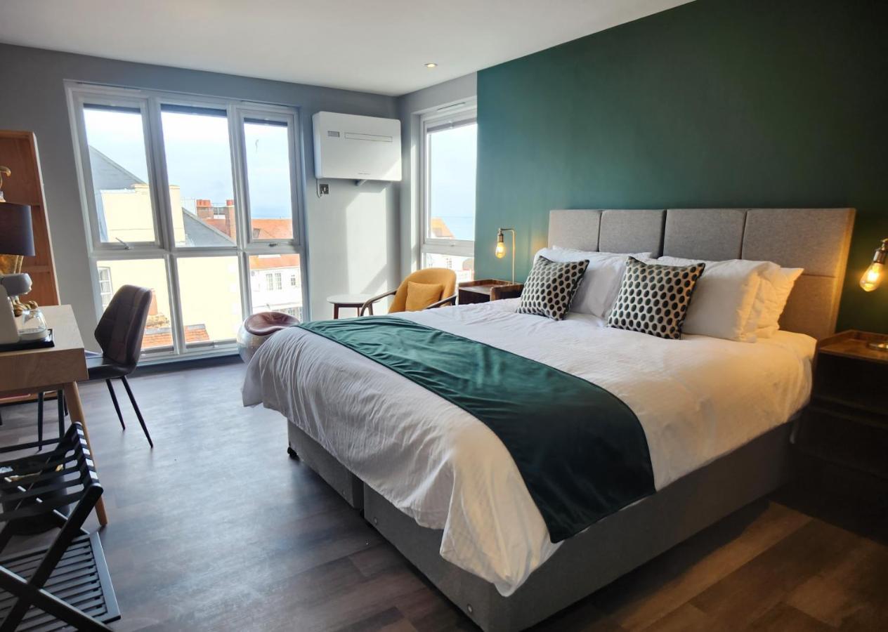 Pinnacle Suites Hotel Каус Екстер'єр фото